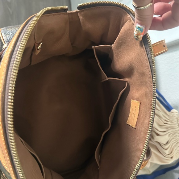 100% Authentic ✨👜✨Louis Vuitton Monogram Tivoli GM Pre Loved - Picture 12 of 16